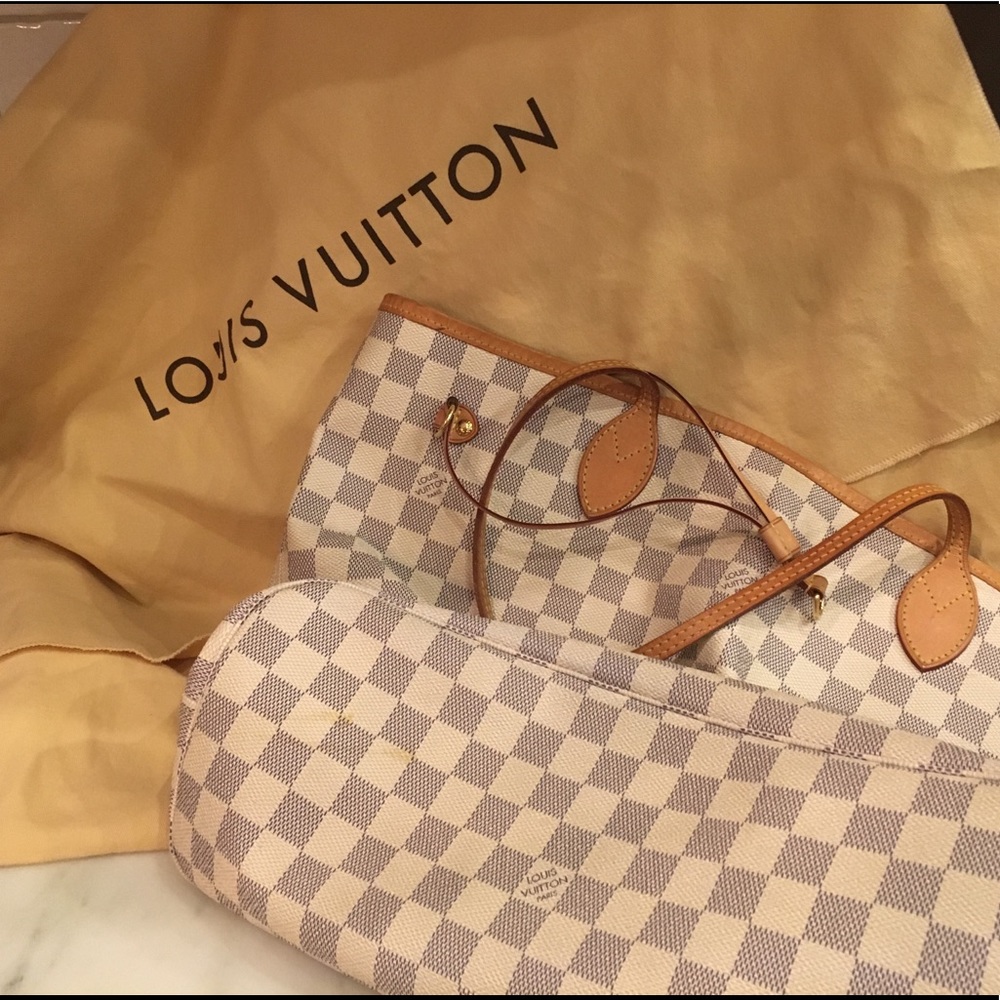 Louis Vuitton Neverfull PM White and Navy